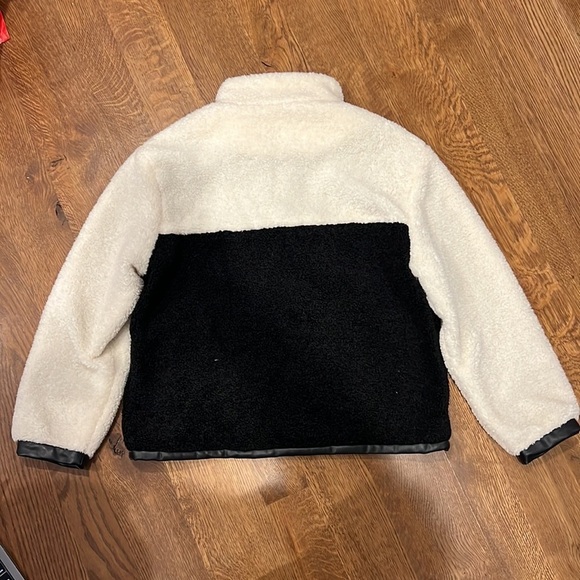 Central Park West Women’s Quarter Zip Jacket Black and White Size Small - Picture 3 of 3